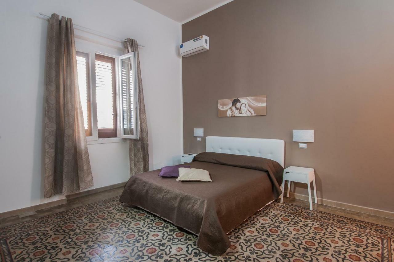 Hotel Casa Genna à Isola delle Femmine Extérieur photo
